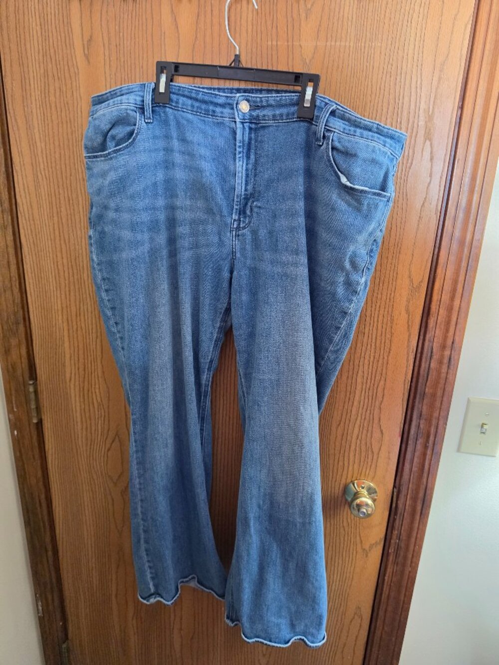 Old Navy High-Rise Wow Flare Size 22